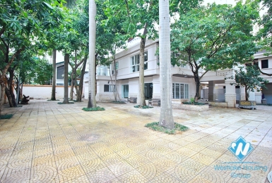 Fully serviced and spacious villa for rent in Tay Ho, Ha Noi